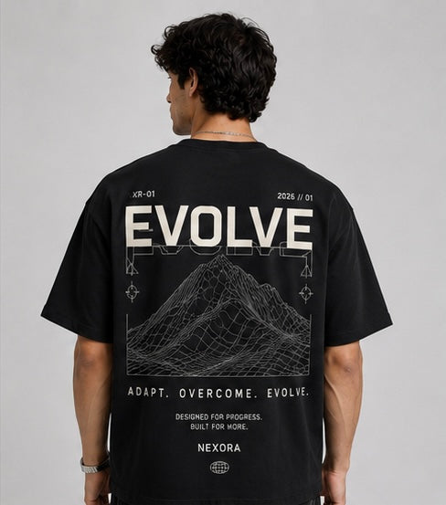 NEXORA EVOLVE // 01 Oversized T-Shirt
