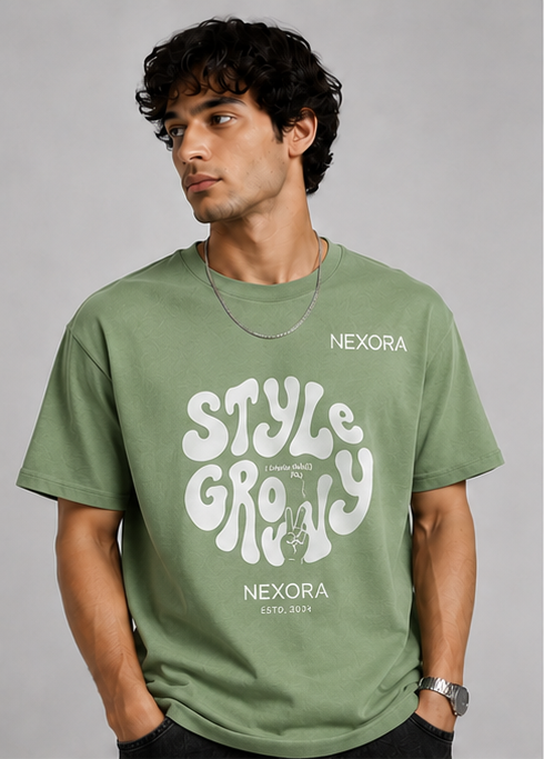 🌿 NEXORA — Style Groovy Oversized T-Shirt